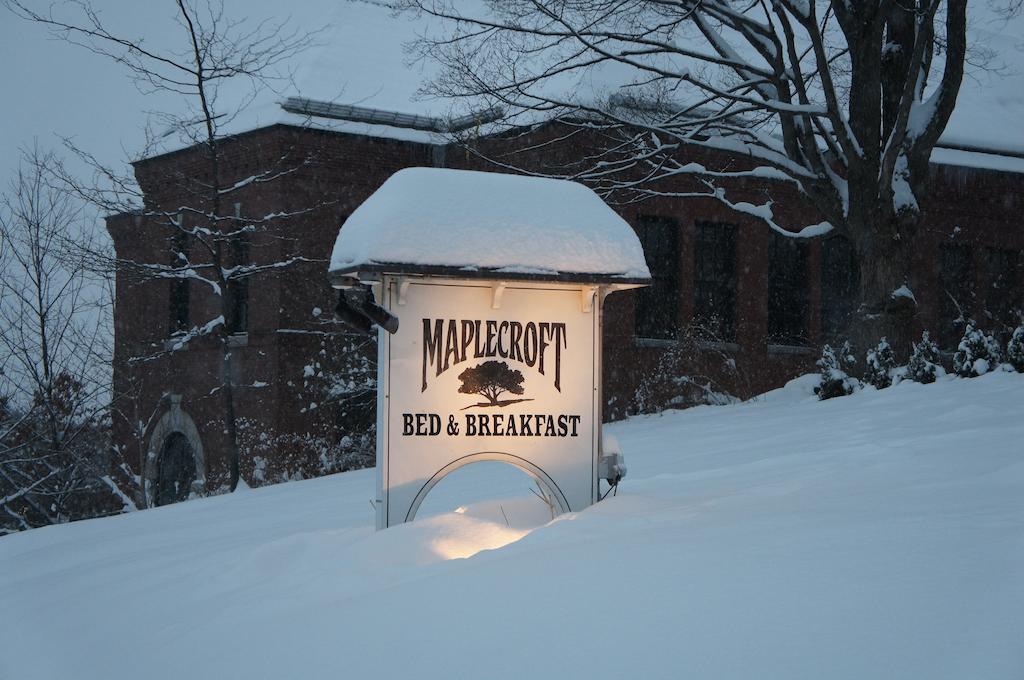 Maplecroft Bed & Breakfast Barre Екстериор снимка