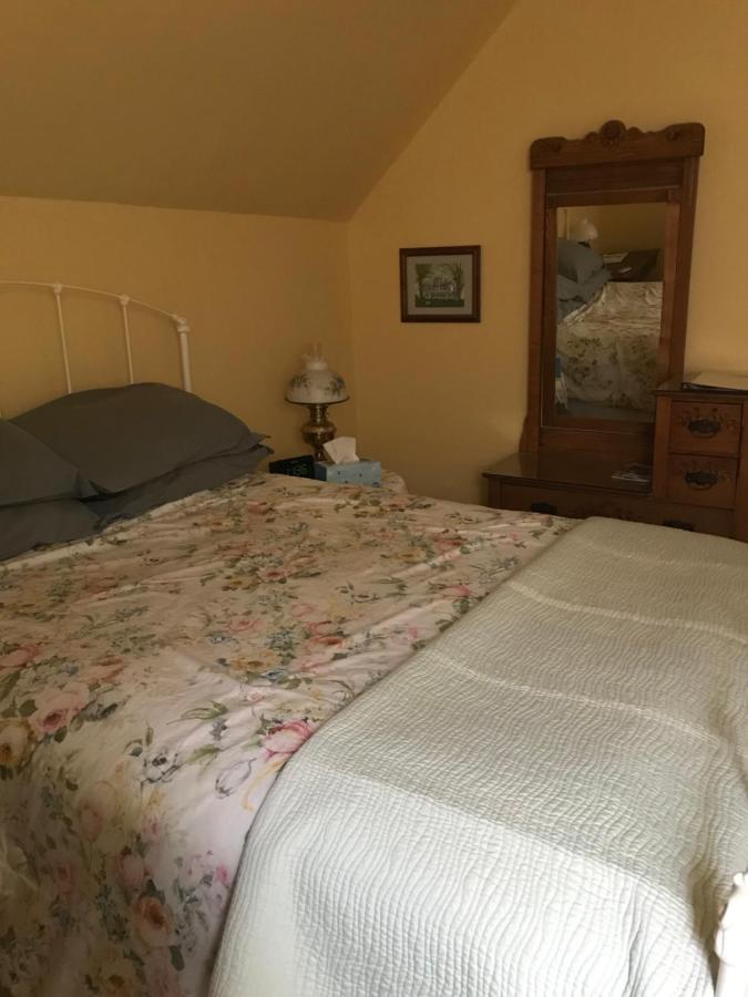Maplecroft Bed & Breakfast Barre Екстериор снимка